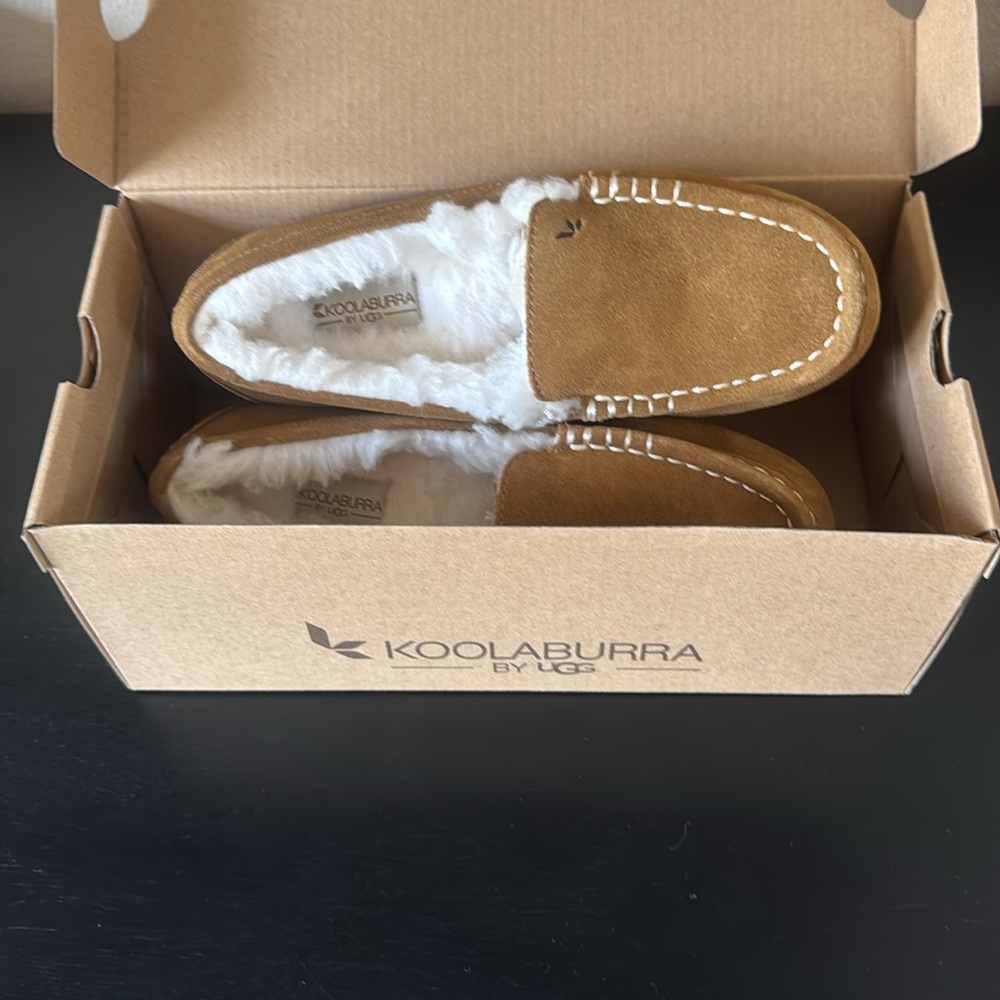 Brand New!  Koolaburra by UGG Lezly Moccasins Size 6